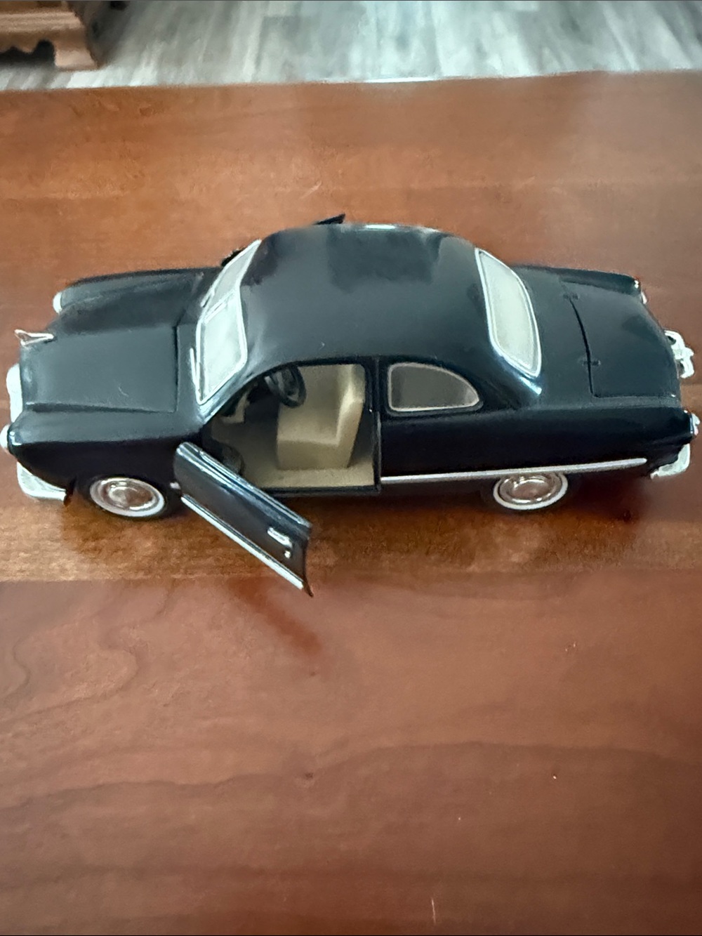 1949 Mercury Coupe Black Die-Cast Collectible Model Car Vintage Replica - Picture 6 of 7